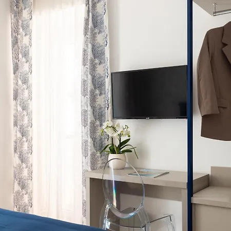 Yourhome - Blue Marina סורנטו