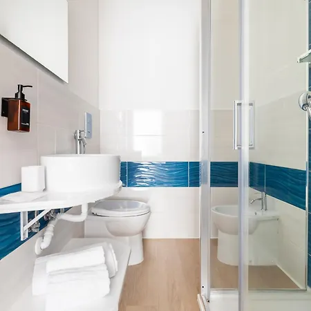 בית הארחה Yourhome - Blue Marina