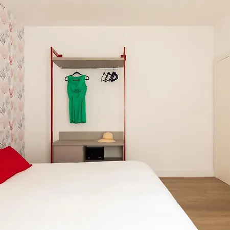 Yourhome - Blue Marina בית הארחה