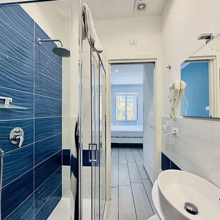 בית הארחה Yourhome - Blue Marina